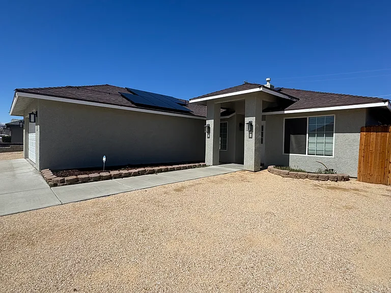 10193 Evelyn Ave — Photo 3
