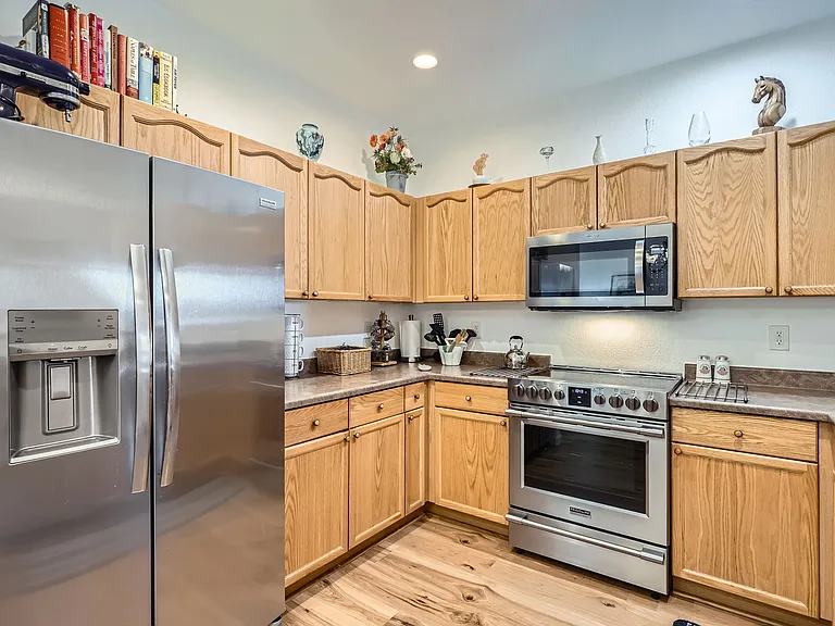 8465 S Holland Way #205 — Photo 5