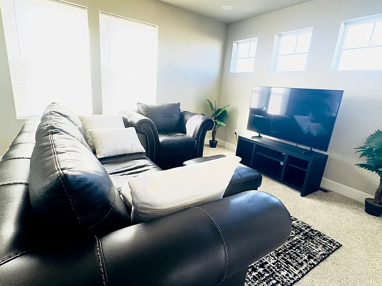 Sidewinder Dr — Photo 6