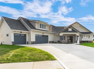 12241 Rain Lily Ct, Fort Wayne, IN 46814