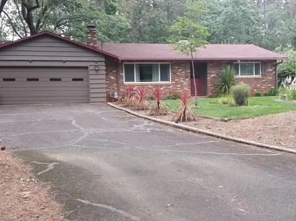 1843 Lillian Ave, Paradise, CA 95969