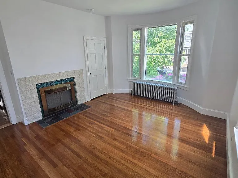 452 Highland Ave #1 — Photo 6