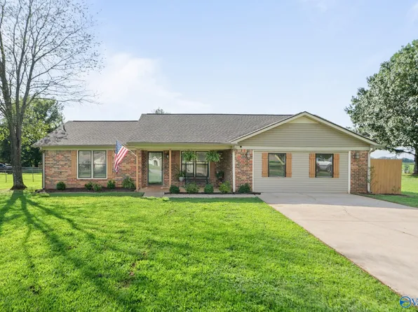102 Harwell Cir, Meridianville, AL 35759