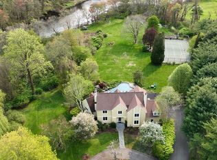 131 Oxbow Rd, Needham, MA 02492