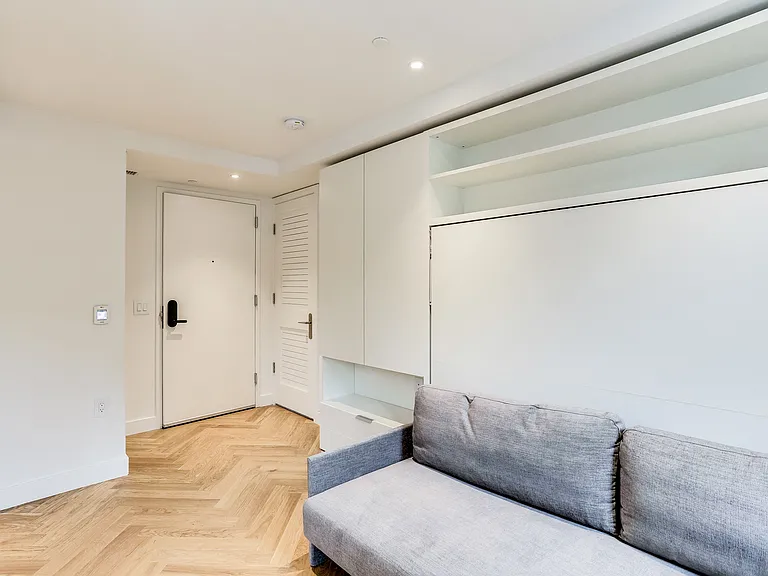 the stanton furnished studio apartment