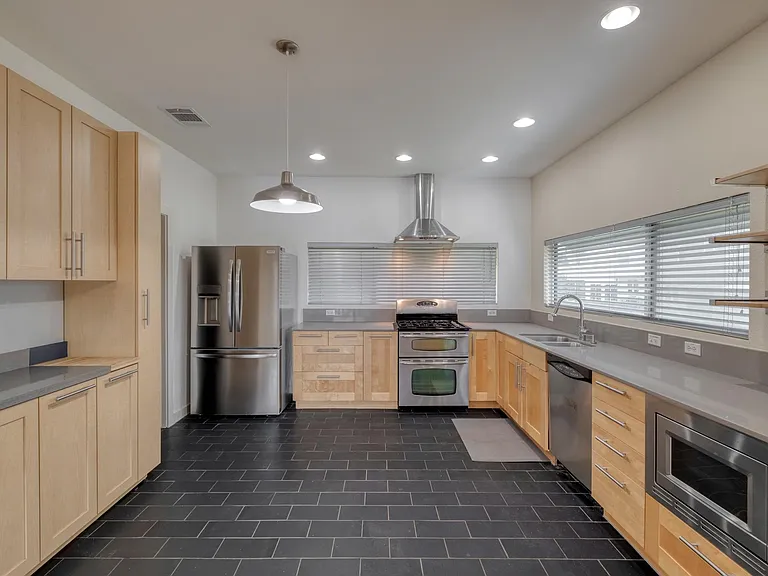 5517 Agatha Cir — Photo 12