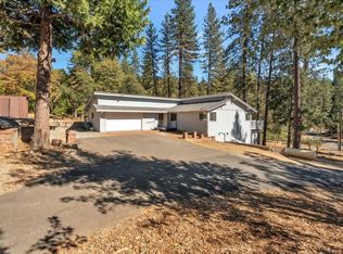 5421 Shooting Star Rd, Pollock Pines, CA 95726