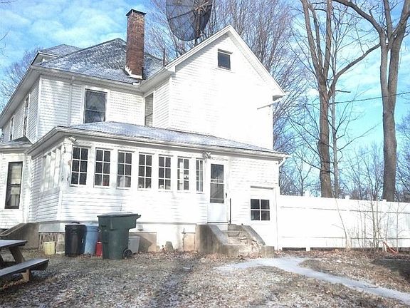 3rd image of 336 Miller Ave
