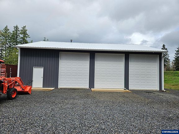 2nd image of 43450 Ames Creek Rd