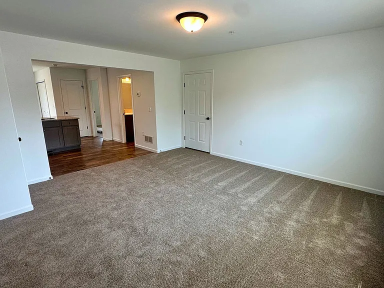 429 Masonic Dr — Photo 3