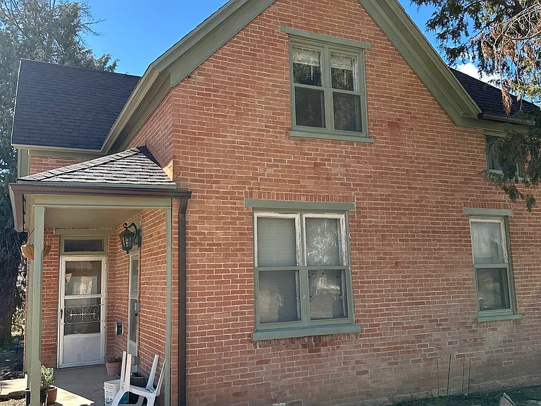 83 N State St — Photo 12