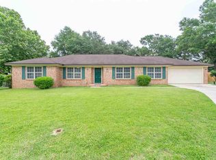 8208 Lyric Dr, Pensacola, FL 32514