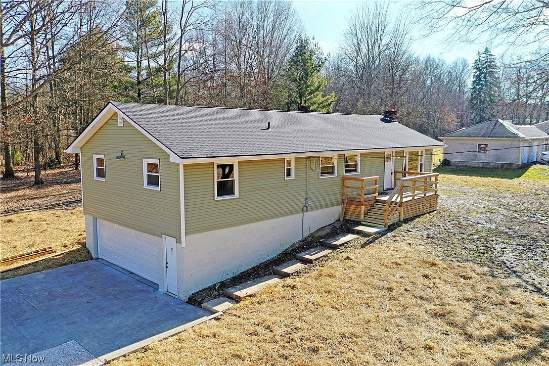 783 Center World South Rd SW, Leavittsburg, OH 44430 Zillow