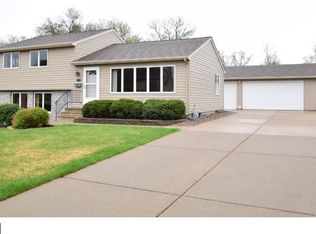 312 Adams St, Anoka, MN 55303