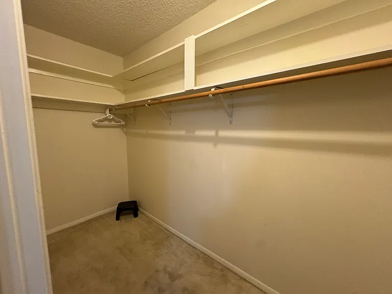 209 Oak Crest Ln #2 — Photo 6