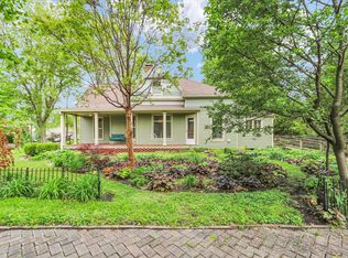 108 S 5th St, Saint Joseph, IL 61873