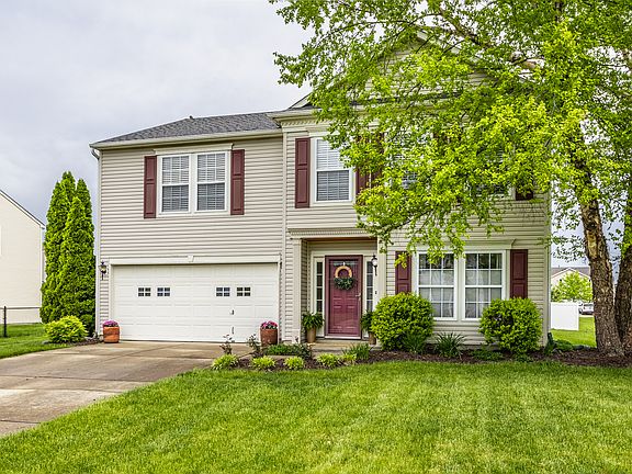 3rd image of 1394 Redwood Dr