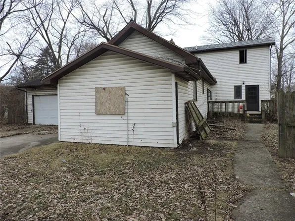 111 National Ave, Danville, IL 61832