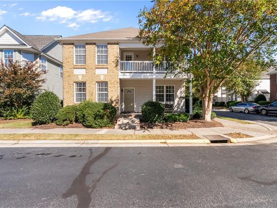 3900 Hester Dr, Virginia Beach, VA 23462