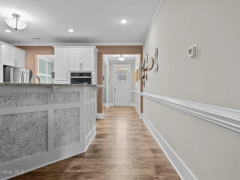 217 Thistleberry Dr — Photo 10