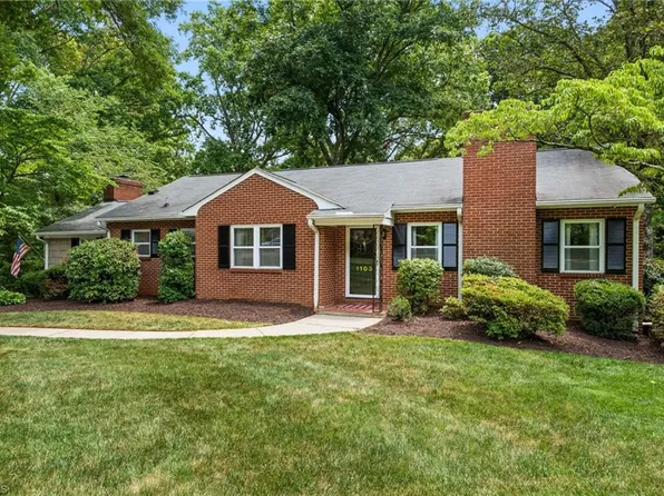 1103 N Peace Haven Rd, Winston Salem, NC 27104