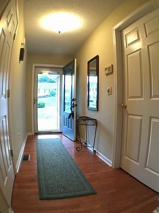 3rd image of 4132 Bradford Ln
