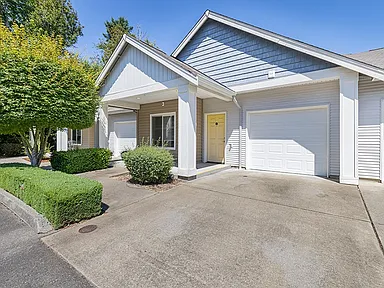 Yauger Park Villas Apartments