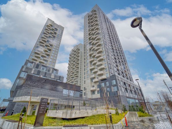 498 Caldari Rd #1327, Vaughan, ON L4K 4G3