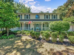6266 Meadowbrook Dr, Mentor, OH 44060
