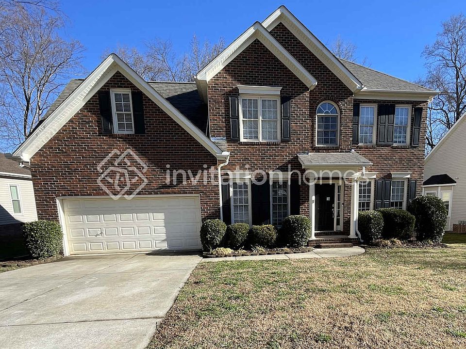 1st image of 17400 Cambridge Grove Dr