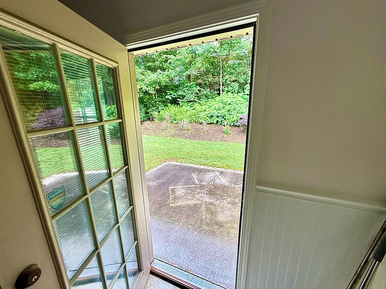 1909 Rommel Dr — Photo 35