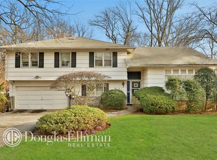 117 Surrey Dr, New Rochelle, NY 10804