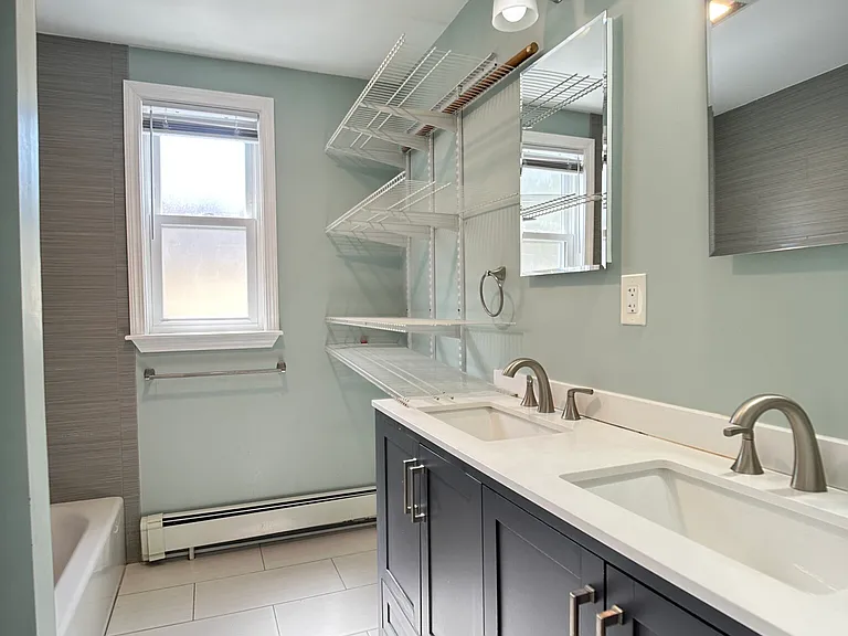 61 Clinton St #1 — Photo 5