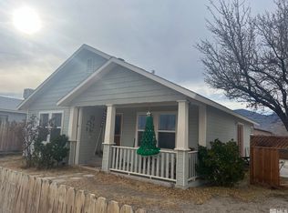915 C St, Hawthorne, NV 89415