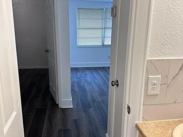 8638 Allamanda St — Photo 30