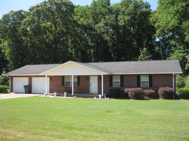 1st image of 110 Lincoln Dr