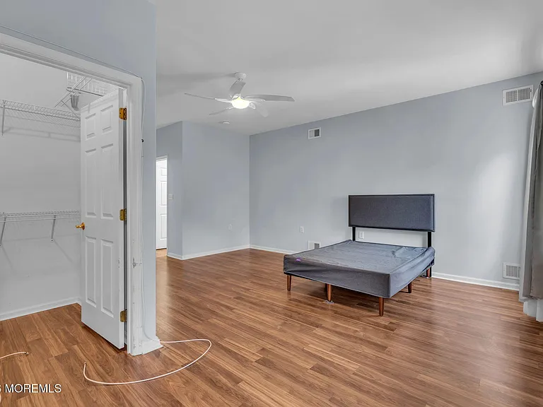 1 Evans Ct — Photo 22
