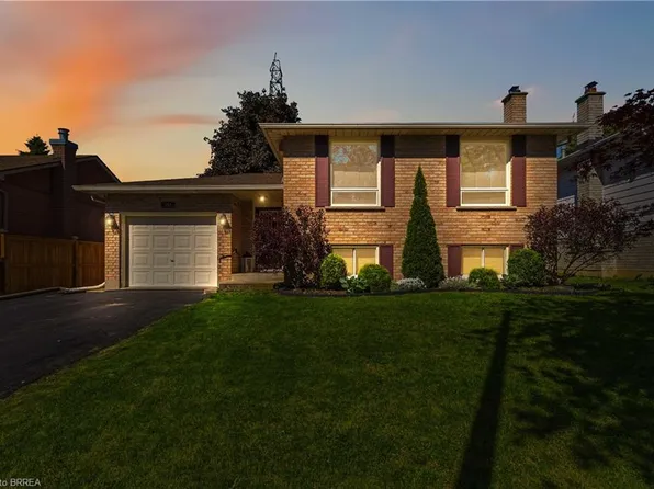 352 Brantwood Park Rd, Brantford, ON N3P 1L2