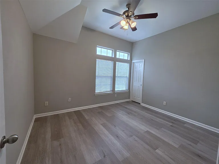 2813 Arbor Brook Ln — Photo 22