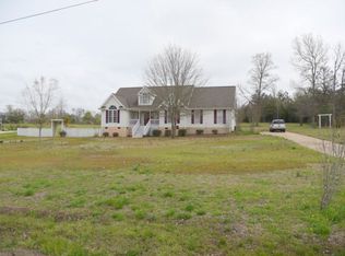 26 Hanover Ct, Abbeville, SC 29620