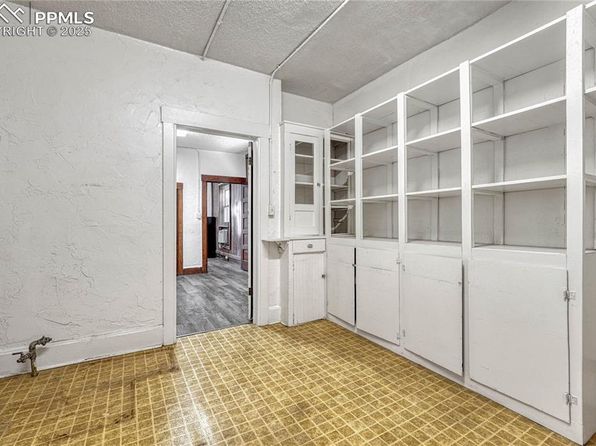 denver-colorado-444454095 picture