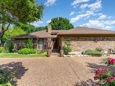 2204 Bridge View Ln, Plano, TX, 75093