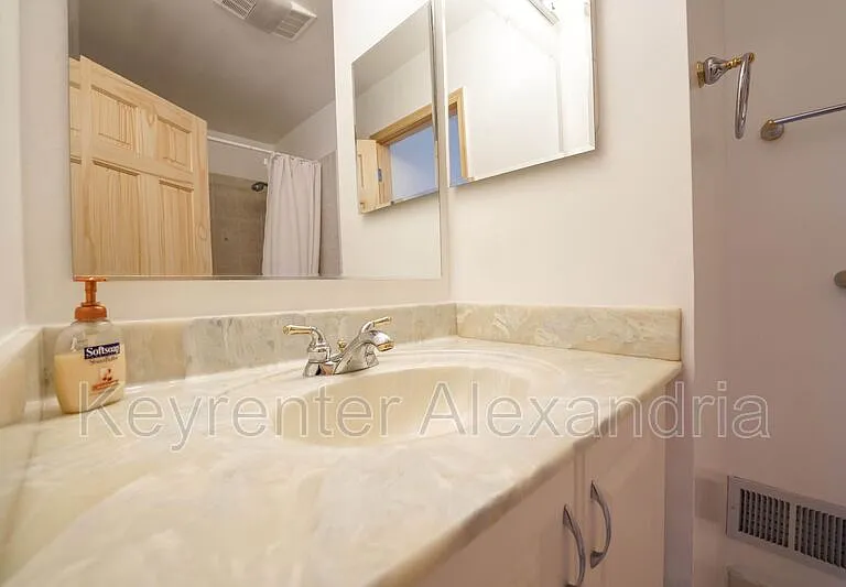 7123 Red Horse Tavern Ln — Photo 27