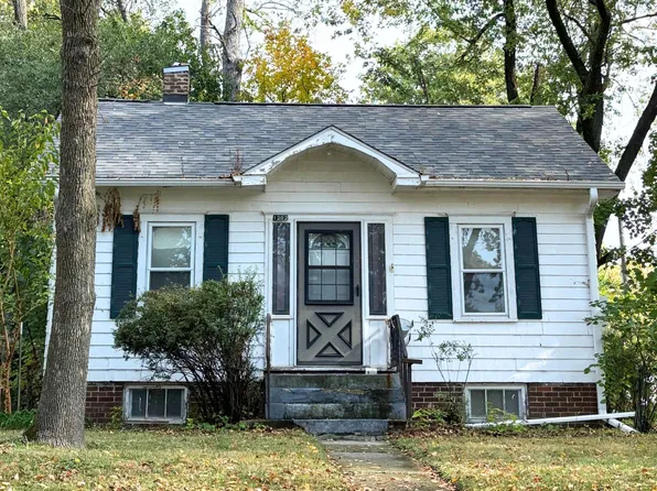 1202 Curtiss Ave, Ames, IA 50010