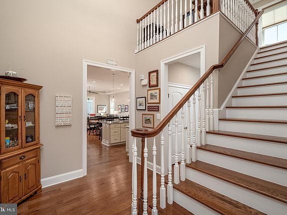 5th image of 31530 Gooseberry Way