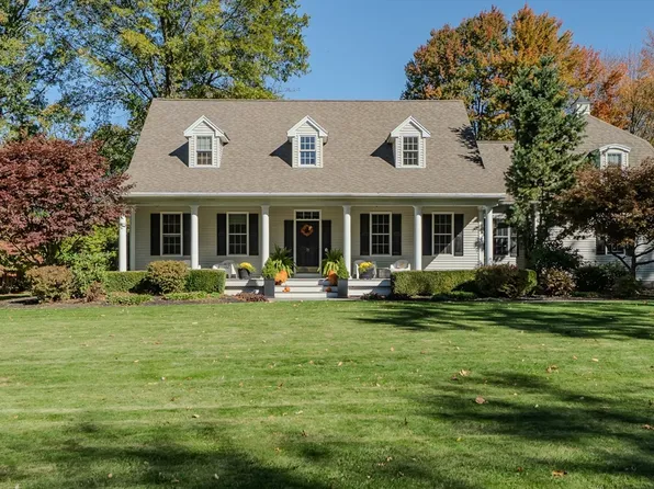 77 Ferry St, South Hadley, MA 01075