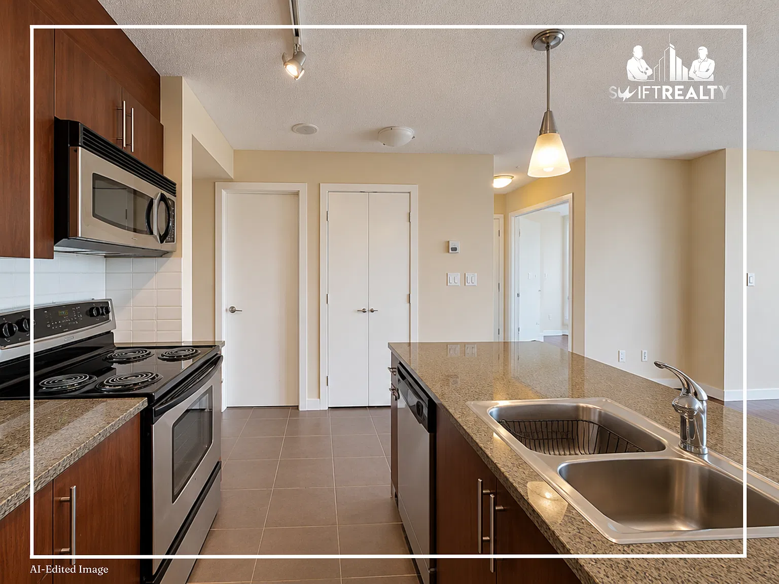 1 Bed + 1 Bath in Downtown, Vancouver — Photo 1