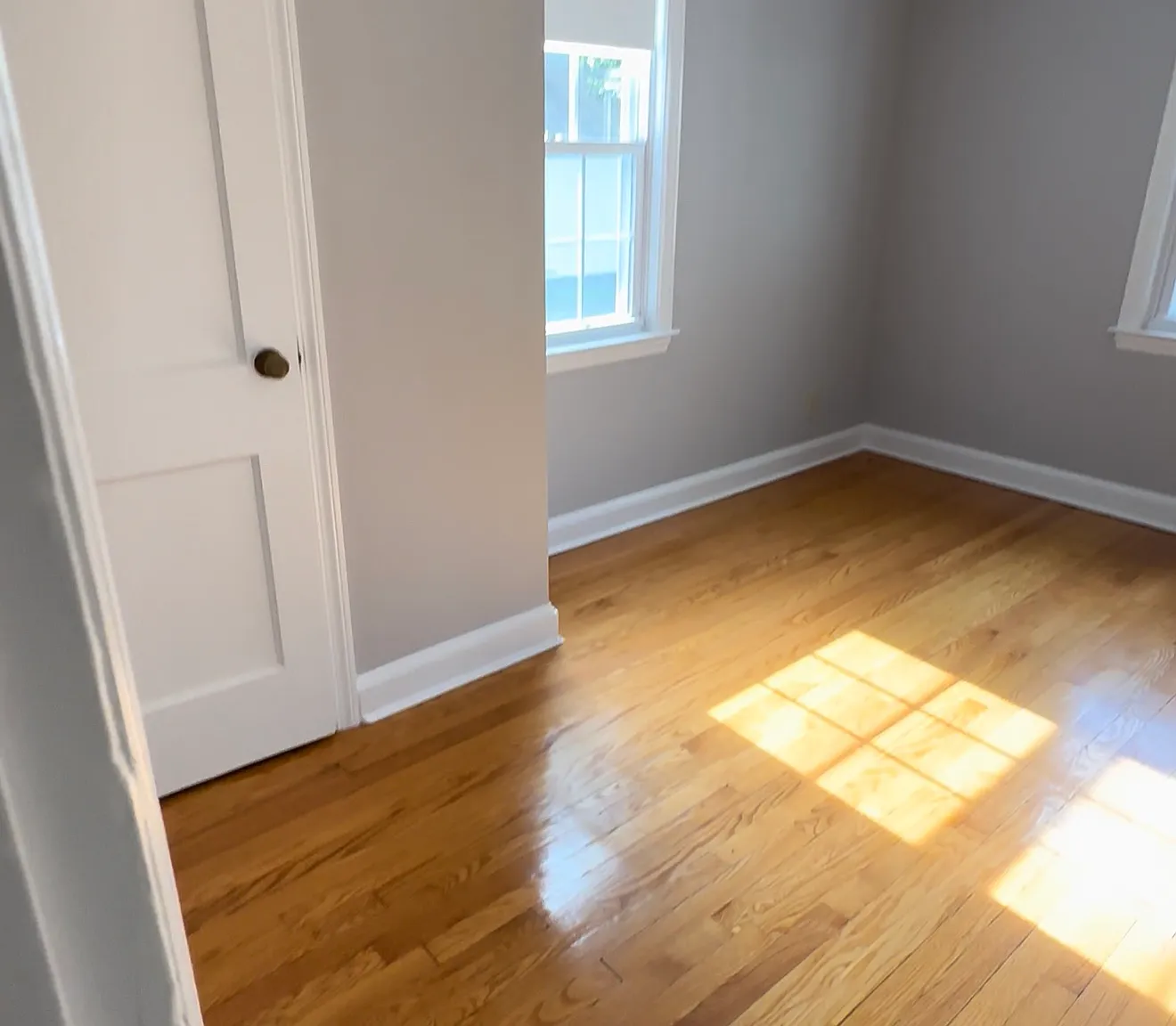 3 bed, 1100 sqft, $2,800 — Photo 3