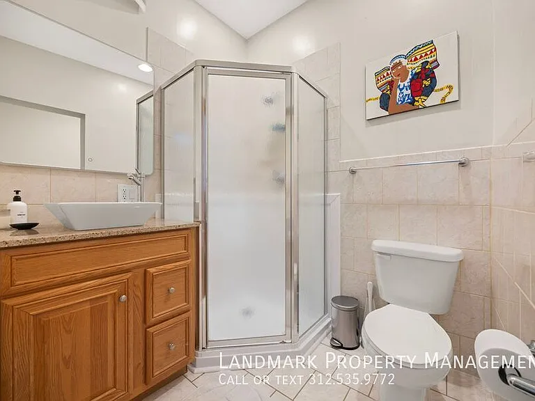 4758 S Champlain Ave — Photo 16