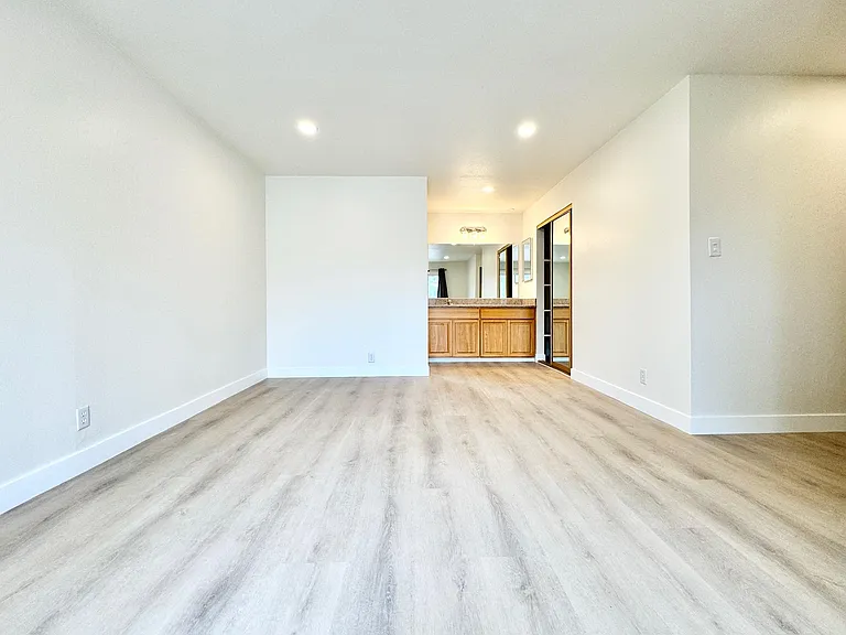 64 Guava Blossom Ct — Photo 23
